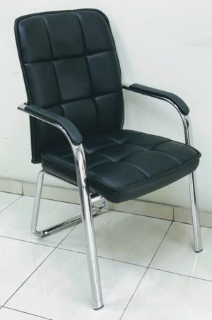 כסא דגם דן
