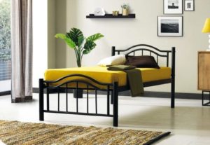 מיטת יחיד ממתכת בצבע שחור 80/190 מבית Twins Design דגם בליני